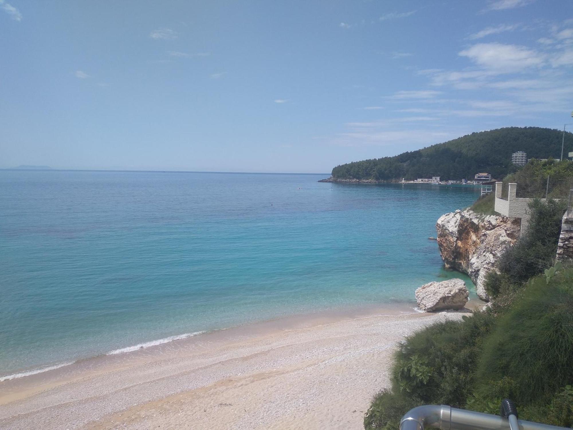 Nadim Rooms Himare Exterior photo